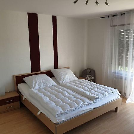 Ferienwohnung Schaefer- Arnold Ruedesheim am Rhein Luaran gambar